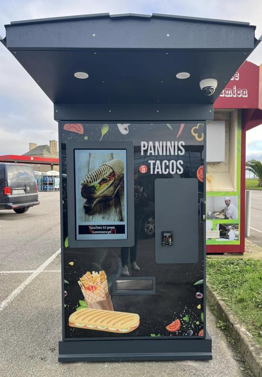 Nouveaut ! Paninis et Tacos au distributeur de Les Pieux